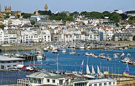 Ferries naar Guernsey eilanden