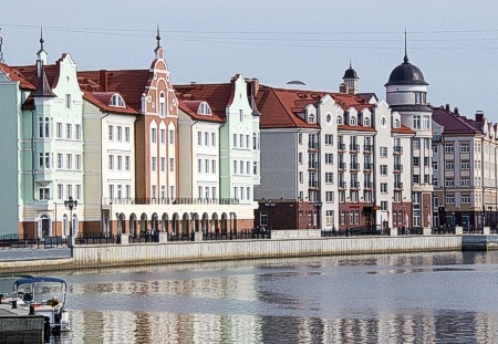 De haven van de veerboot van Kaliningrad