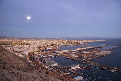 De haven van de veerboot van Almeria