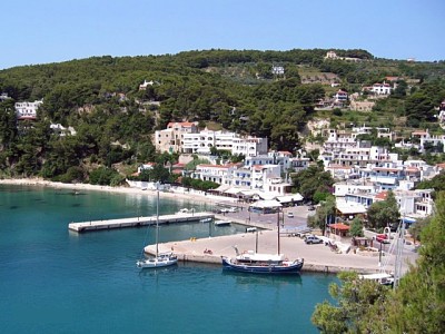 Alonissos Ferry haven