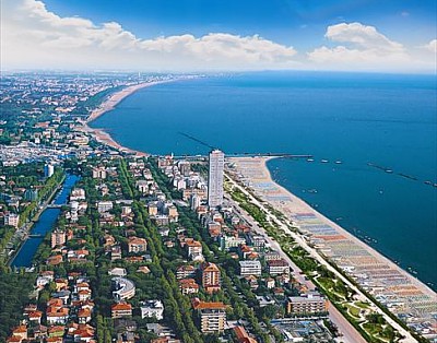 Cesenatico poort en stranden