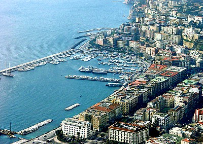 Napoli Ferry haven