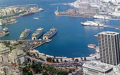 Piraeus haven